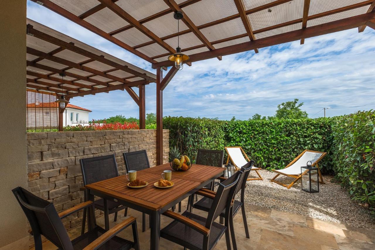 Casa Lori Lägenhet Rosini Exteriör bild