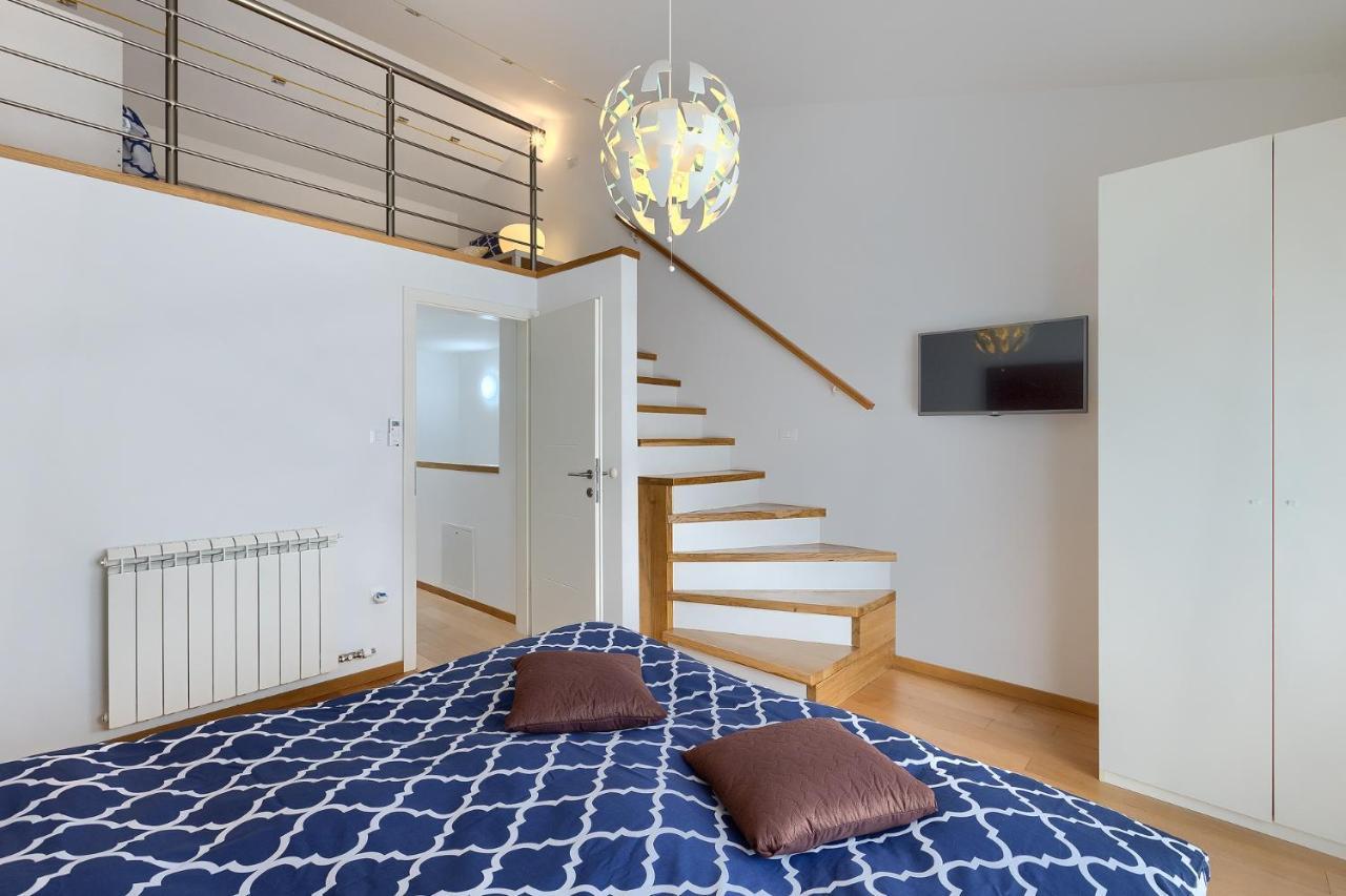Casa Lori Lägenhet Rosini Exteriör bild