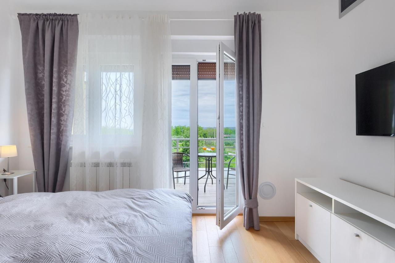 Casa Lori Lägenhet Rosini Exteriör bild